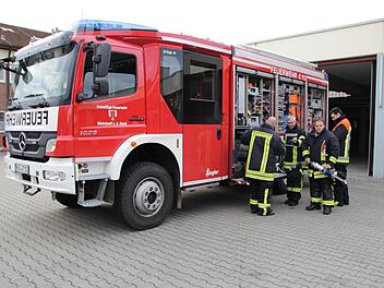Dieses HLF 20 der Höchstadter Wehr wird in Zentbechhofen stationiert. Für das neue Nachfolgemodell in Höchstadt gibt es keine Förderung vom Kreis.  Foto: Andreas Dorsch