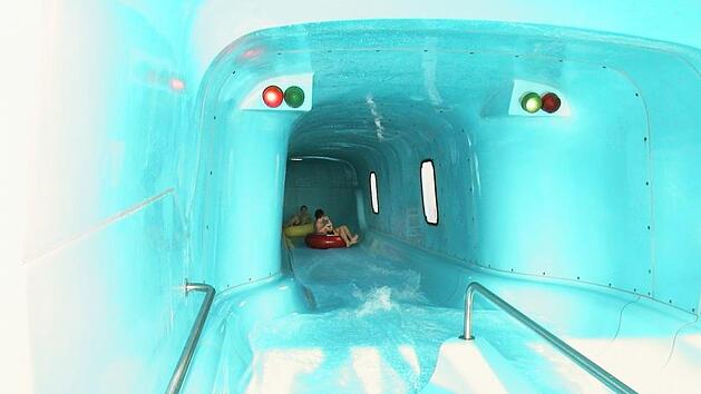 Wildwasservergn&uuml;gen im "Crazy River"  Fotos: FT-Archiv