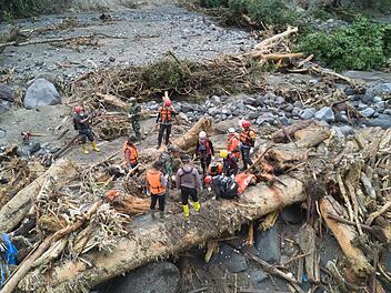 &Uuml;berschwemmungen in Indonesien