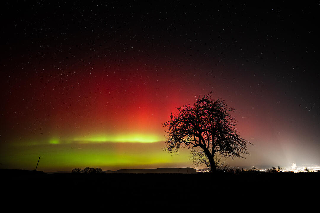 Wenn der Himmel gl&uuml;ht - Polarlicht-Spektakel am Himmel &uuml;ber Bischberg