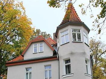 Am Marienberg 2 wurde ein Gebäude mit Türmchen von Eigentümer Guido Jochum neu hergerichtet. Foto: Katja Nauer