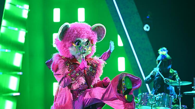 "Der gr&ouml;&szlig;te K&ouml;rperklaus bei 'The Masked Singer'"? So jedenfalls lobte Chris Tall den groovenden Groovy.