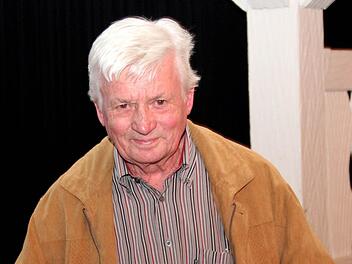 Hans Stillrich freut sich über seine Auszeichnung Fotos: Johanna Blum