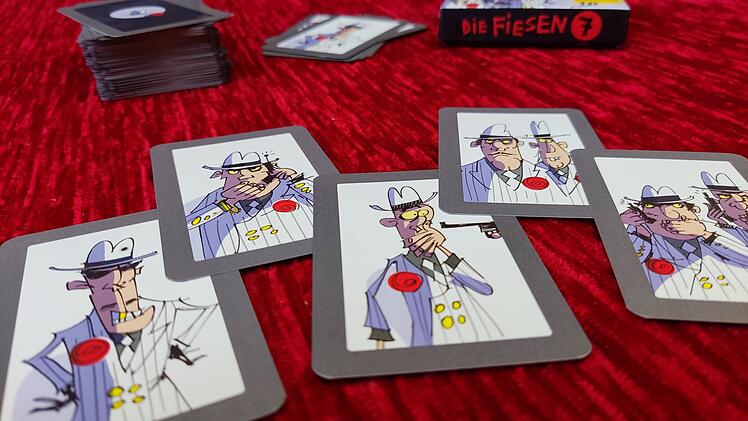 Die fiesen 7: Rezension des witzigen Kartenspiels aus Franken