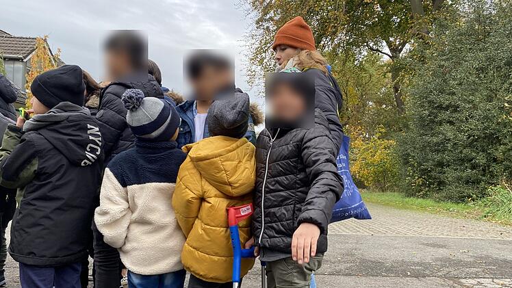 BRK-Team empf&auml;ngt &uuml;ber 90 schwer verletzte Kinder an Flughafen - "so schlimm"