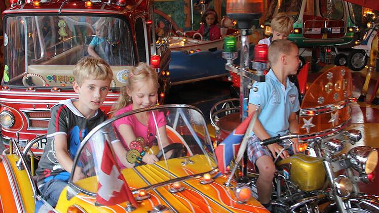 Viele Fahrgeschäfte stehen Groß und Klein heuer wieder zur Verfügung. Foto: Archiv