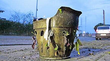 Die Gullys waren total verstopft.