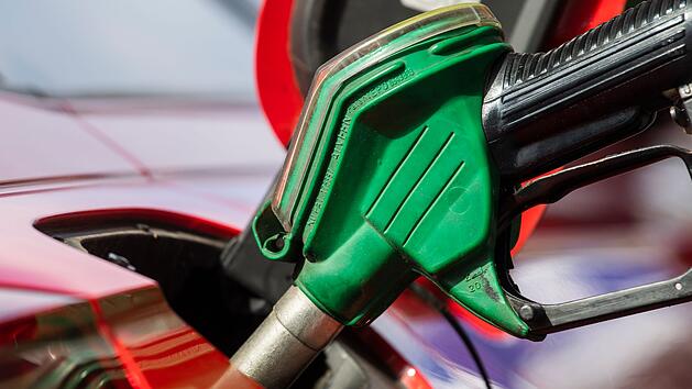 Tankbetrug im Kreis Wunsiedel: BMW-Fahrer gesucht