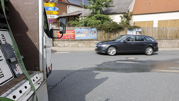 Wasserrohrbruch in F&uuml;rth - Umleitungsstra&szlig;e wird gesperrt