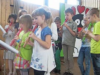 Alle Schüler ernteten für ihre Darbietungen reichlich Beifall.  Foto: Paul Hader