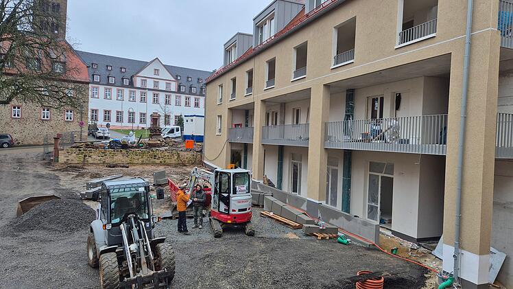 Kritiker monieren, das viel zu wenig und dann auch  noch zu langsam gebaut wird.