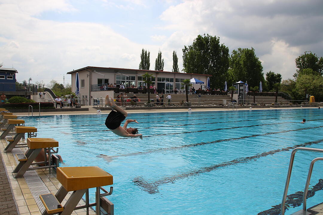 Saisoner&ouml;ffnung Freibad