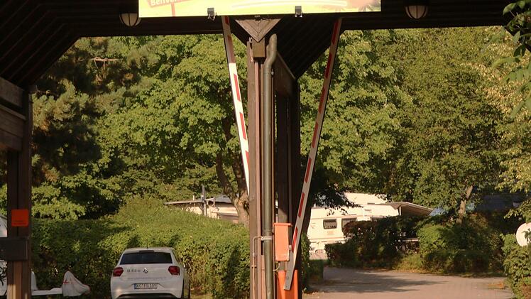 Die Schranke am Campingplatz funktioniert nicht mehr. Eine neue Anklage kostet komplett 13 000 Euro. Die möchte der Stadtrat in zwei Ausbaustufen anschaffen.