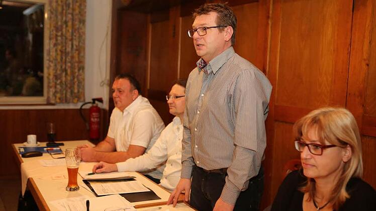 Aufstellungsversammlung für Klaus Backer durch die Initiative "Freier Oberbürgermeister Forchheim". Foto: Barbara Herbst