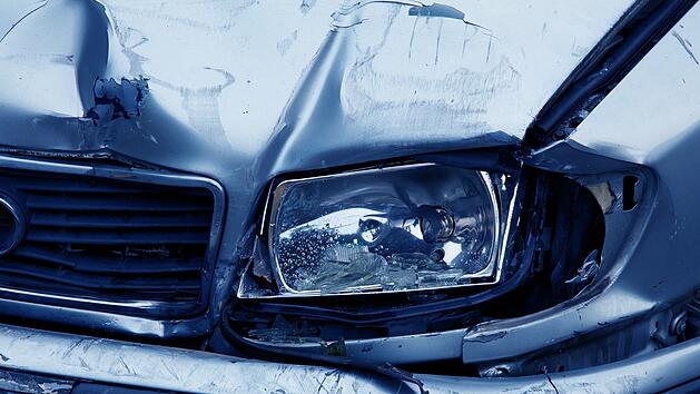 Auffahrunfall: haftet immer der hintere Fahrer?