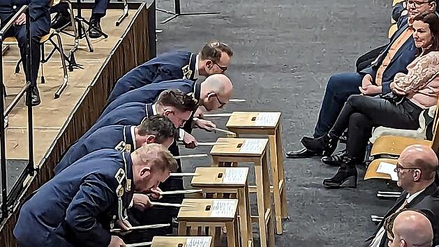 Ein eindrucksvolles Konzert gab das Luftwaffenmusikcorps Erfurt in der Mehrzweckhalle Münnerstadt.