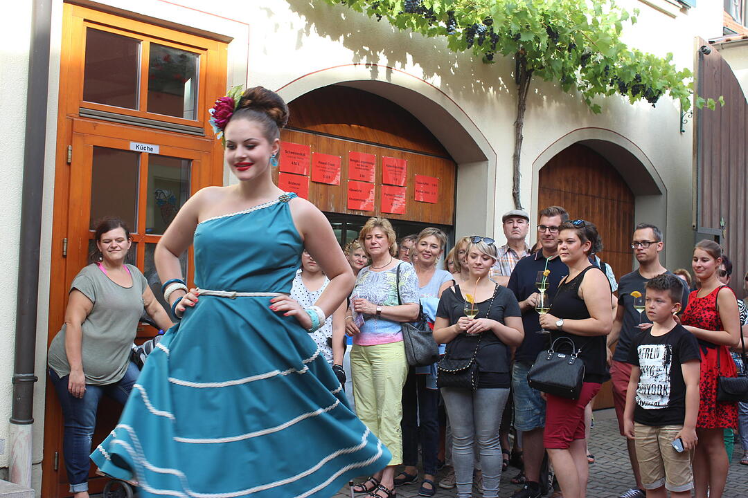 Modenschau im Freihof