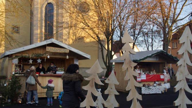 Großwenkheimer Weihnachtsmarkt. Foto: Anton Then