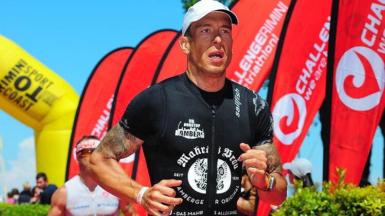 Gelungener Formtest beim Challenge-Wettkampf in Rimini: Den abschließenden Halbmarathon absolvierte Andreas Derbfuß als zweitbester Amateur. Foto: privat