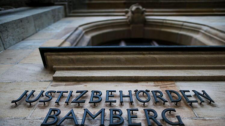 Der angehende Erzieher Bertram B. (Name geändert) muss sich derzeit vor dem Landgericht Bamberg wegen sexuellen Missbrauchs verantworten. Foto:  David Ebener/dpa