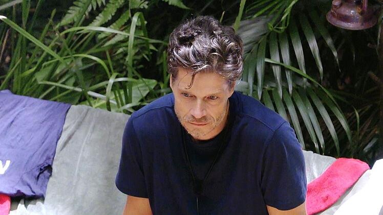 Stephen D&uuml;rr erinnerte sich im RTL-Dschungelcamp an seine ersten Jahre als Schauspieler.