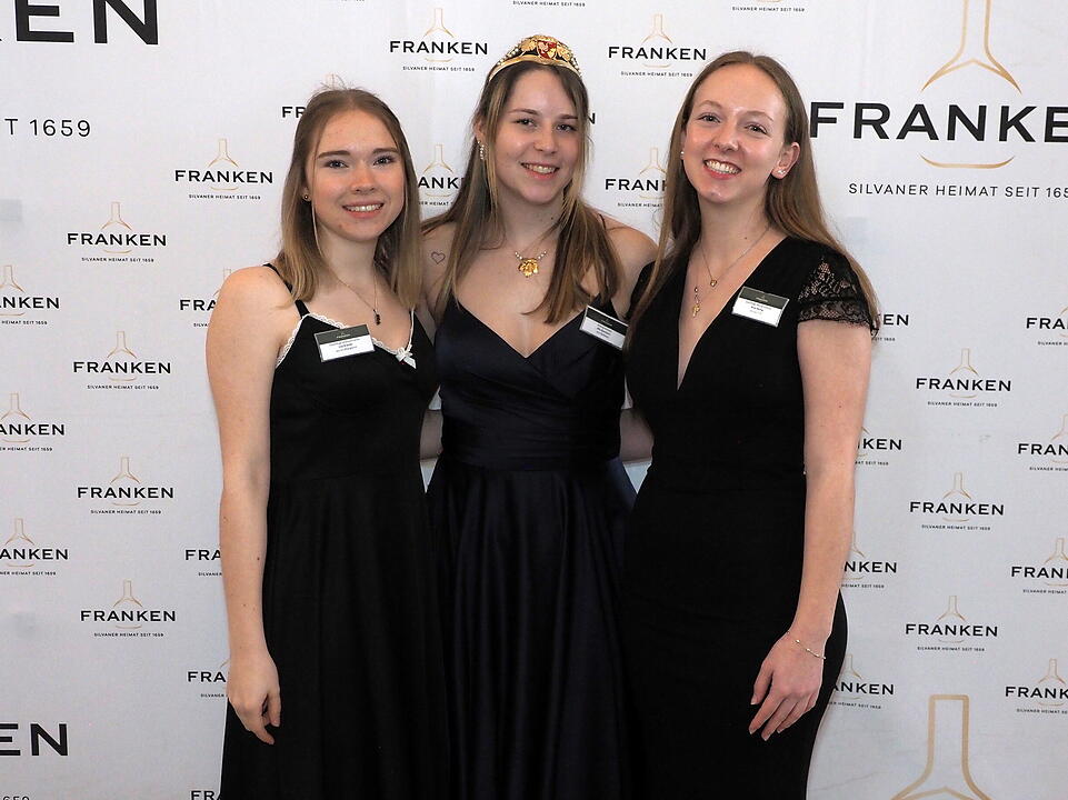 Die 68. Fr&auml;nkische Weink&ouml;nigin wurde gekr&ouml;nt.