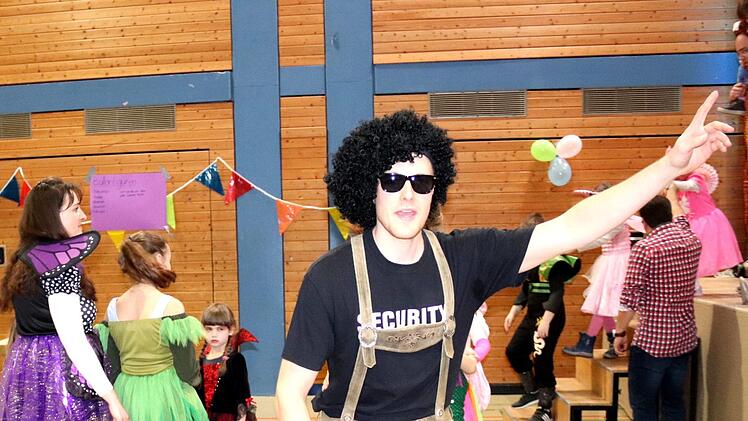 ESC-Kinderfasching in der Höchstadter Aischtalhalle.  Foto: Johanna Blum