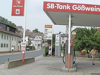 Die Tankstelle in der Pezoldstraße  Foto: tw/Archiv