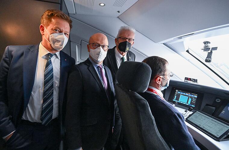 Neubaustrecke eröffnet: Schneller zwischen Ulm und Stuttgart