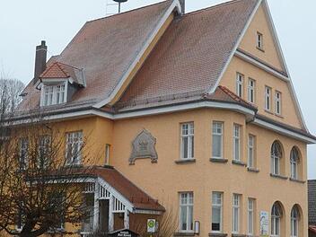 Das schmucke städtische Gebäude, der katholische Kindergarten Gundelsdorf, präsentiert sich nach seiner Generalsanierung innen wie außen in neuem Glanz.Karl-Heinz Hofmann