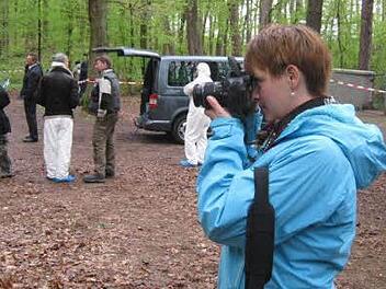 Sabrina Friedrich in ihrer Rolle als Paparazzo