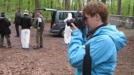 Sabrina Friedrich in ihrer Rolle als Paparazzo