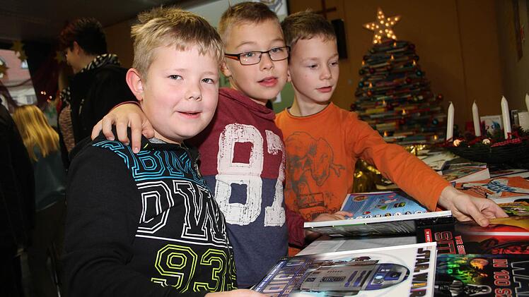 Marlon Hübner (7), Luiz Lipfert (8) und Sven Schwarz (7) finden Lesen gar nicht schlimm.  Foto: Sonja Adam