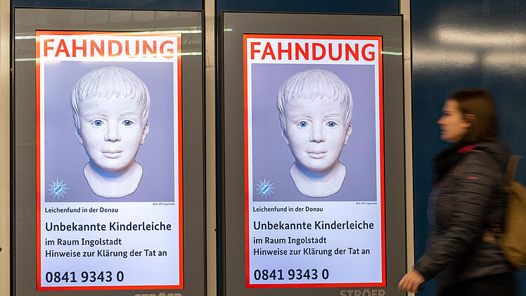 Digitales Fahndungsplakat nach Fund von totem Kind