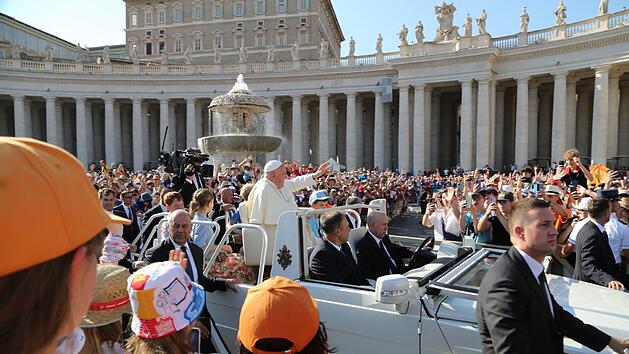 Würzburg: Ministranten kehren von internationaler Romwallfahrt zurück - Nach Audienz beim Papst