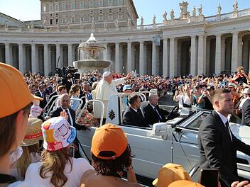 Würzburg: Ministranten kehren von internationaler Romwallfahrt zurück - Nach Audienz beim Papst