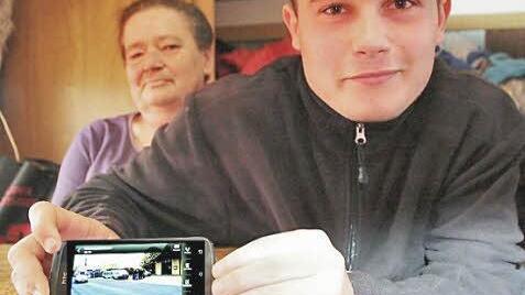 Den jüngsten Polizeieinsatz hat Marco auf seinem Handy festgehalten.