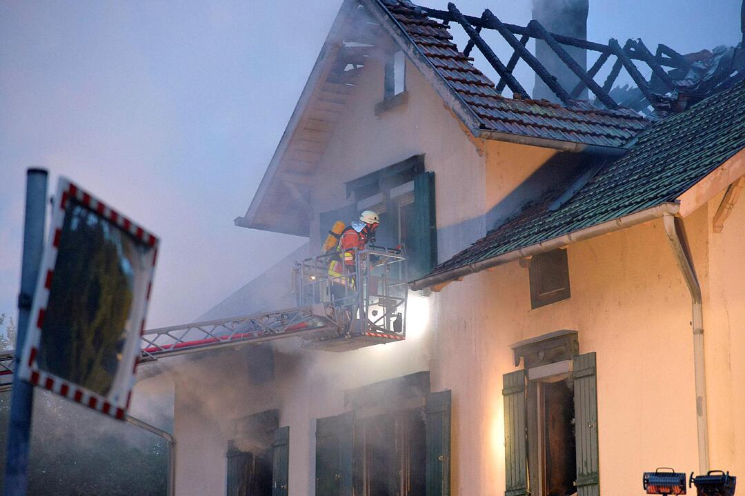 Brand in geplanter Asylunterkunft in Baden-Württemberg