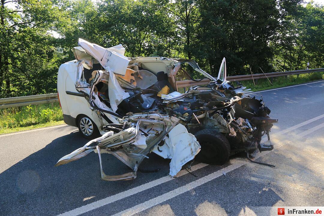 Schwerer Unfall auf der B505 bei Hirschaid