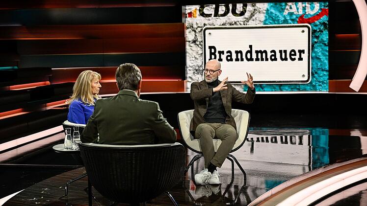 Der CDU-Politiker Peter Tauber (rechts) diskutierte mit Markus Lanz und Petra Köpping von der SPD über die Bedeutung der sogenanntne Brandmauer.