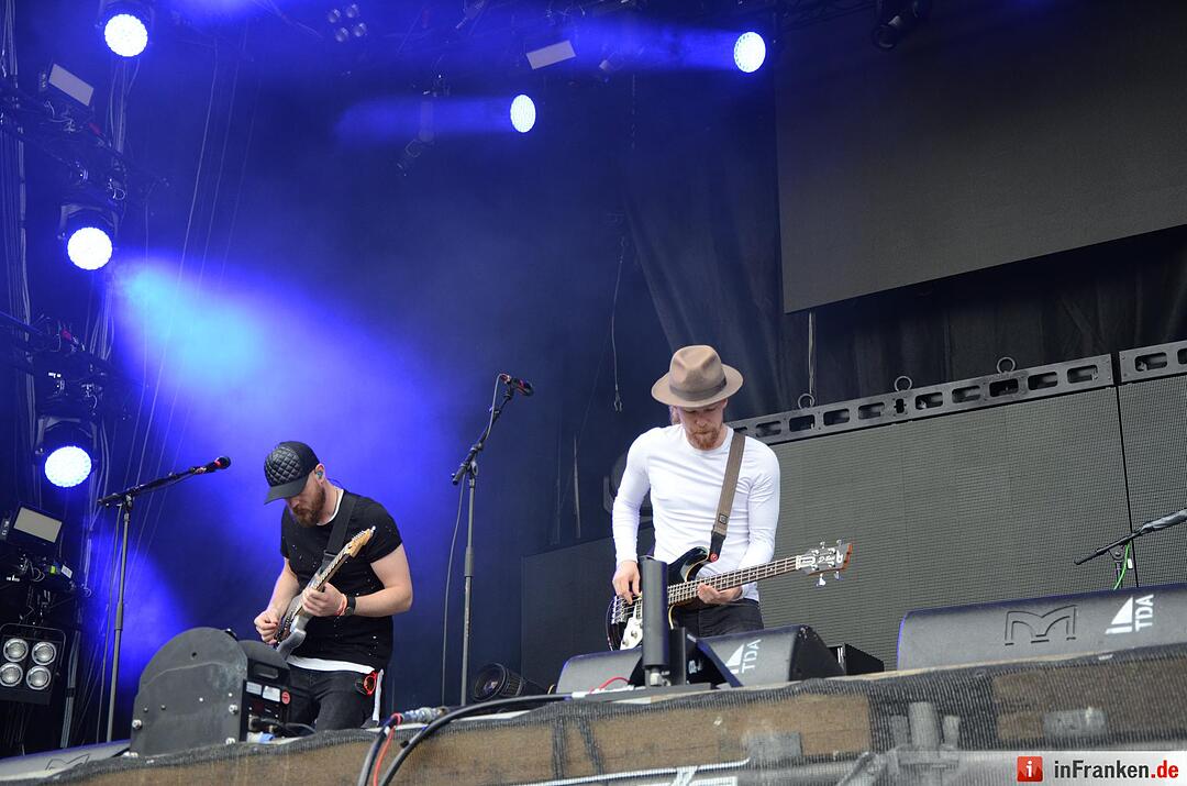 Rock im Park 2016 - Walking On Cars