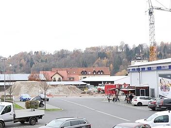 Die Beamtenfachhochschule in Kronach (im Bild die  Baustelle) erhält nach den neuen Plänen eine viel größere Dimension. Foto: Archiv/Marco Meißner