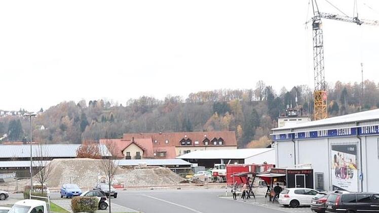Die Beamtenfachhochschule in Kronach (im Bild die  Baustelle) erhält nach den neuen Plänen eine viel größere Dimension. Foto: Archiv/Marco Meißner