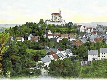 Gößweinstein im Jahre 1906 mit viel Holz im Dorf Foto: Archiv