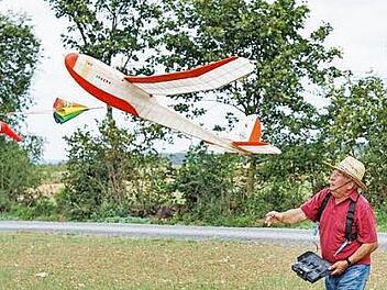 Einfach zum Abheben: Antikflugzeuge gingen bei der Rhönwoche in die Luft.  Foto: privat