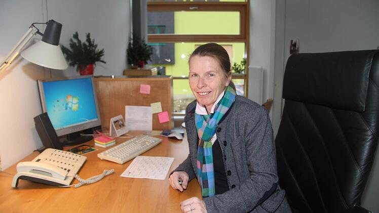 Sozialpädagogin Angelika Sachs steht den Kindern und Eltern jederzeit mit eigenem Büro zur Seite. Foto: Sonja Adam