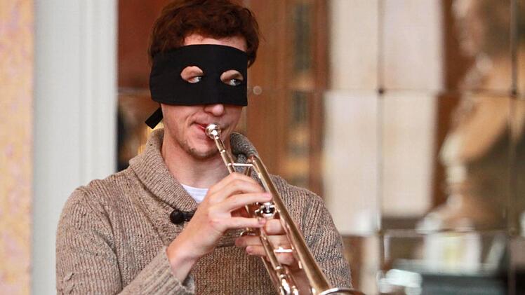 Musiker mit Räubermasken: Das Philharmonische Blechbläserquintett des Landestheaters begeisterte beim"Concert for Kids" im Spiegelsaal. Foto: Jochen Berger