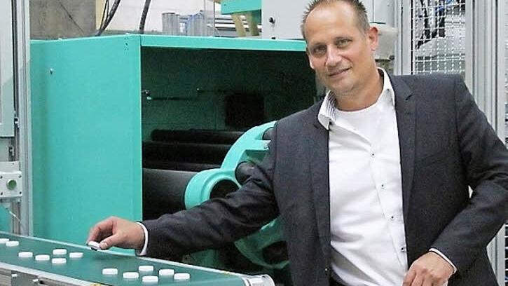 Geschäftsführer Christian Abicht konnte in diesem Jahr in neue Maschinen investieren.  Foto: Simone Bastian