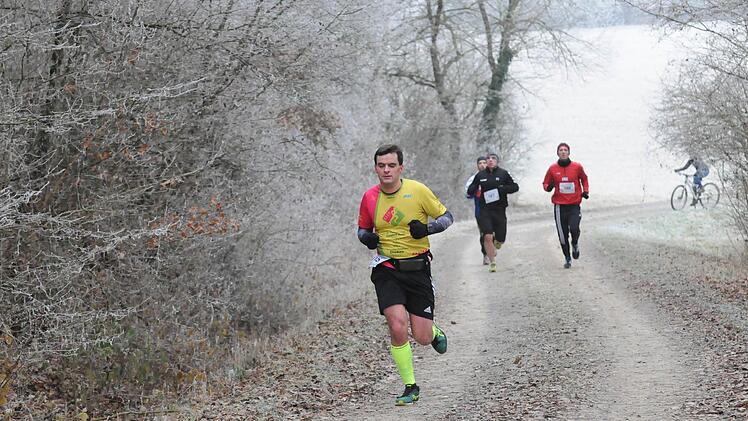 Impressionen vom Fuschter Silvesterlauf 2016. Foto: ssp