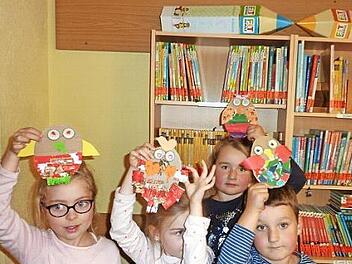 In der B&uuml;cherei wurden Eulen gebastelt.  Foto: Barbara Seufert